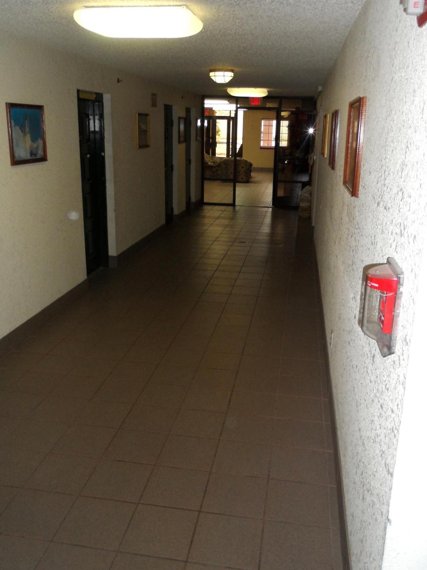 Budgetel Inn Houston/Nasa Webster Exterior photo