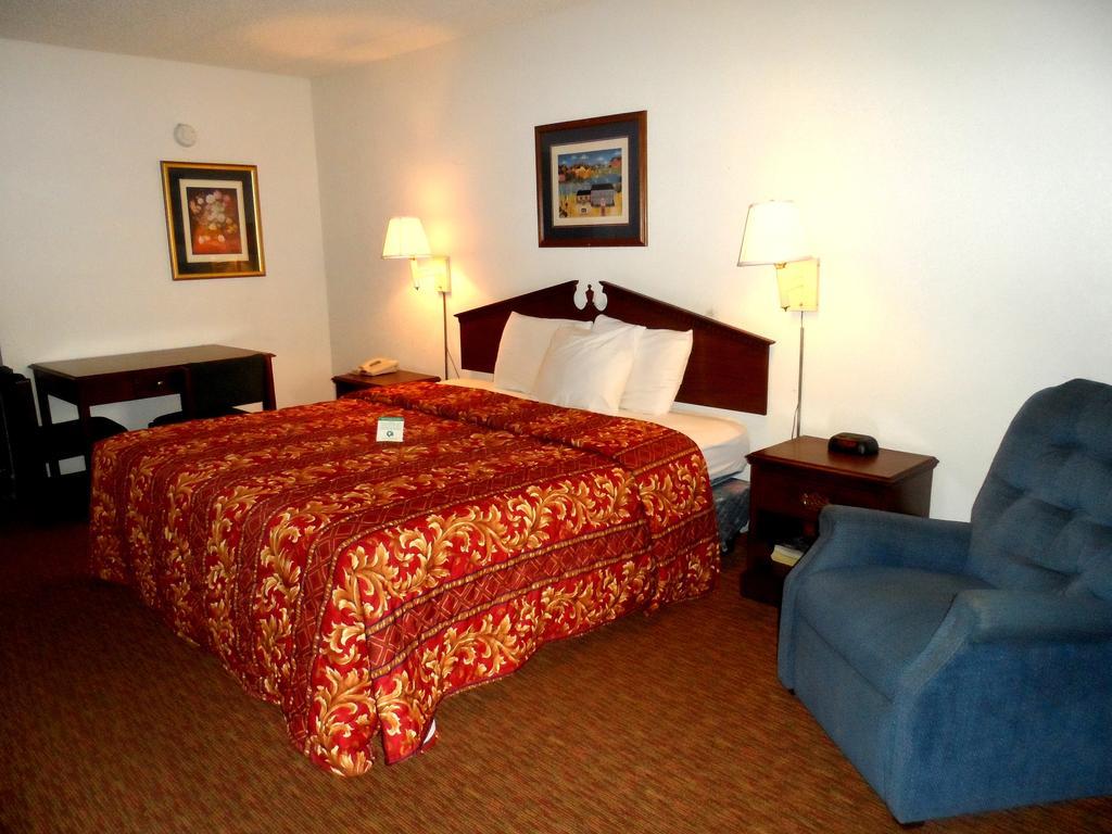 Budgetel Inn Houston/Nasa Webster Room photo